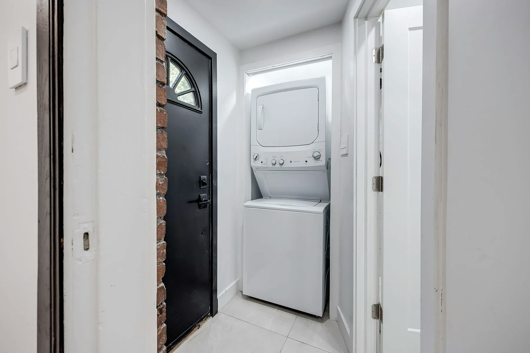 Main-120 Glenlake Avenue, Toronto, ON, M6P 1E5 - 12