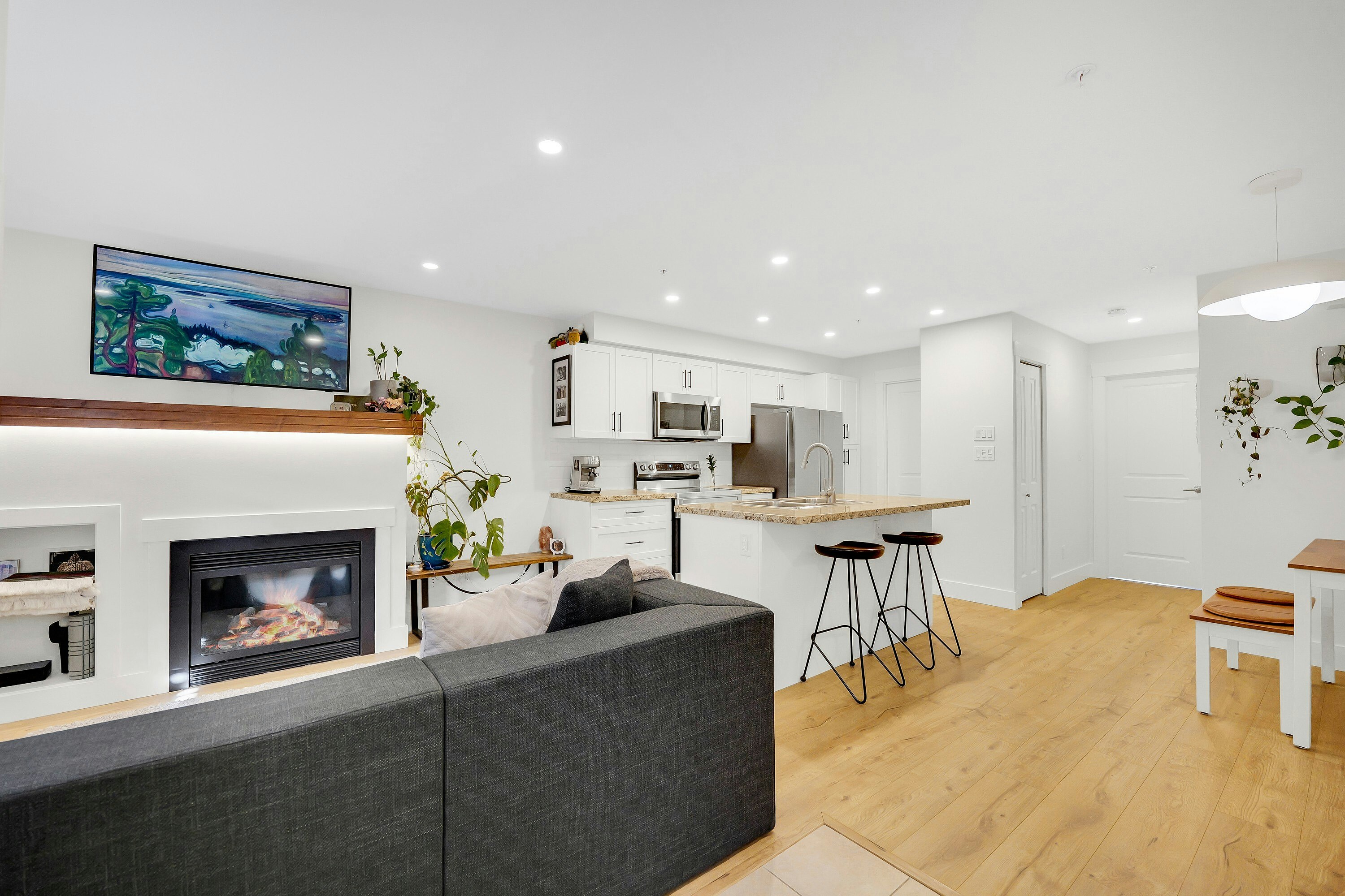 102-1174 Wingtip Place, Squamish, BC, V8B 0N4 - 5