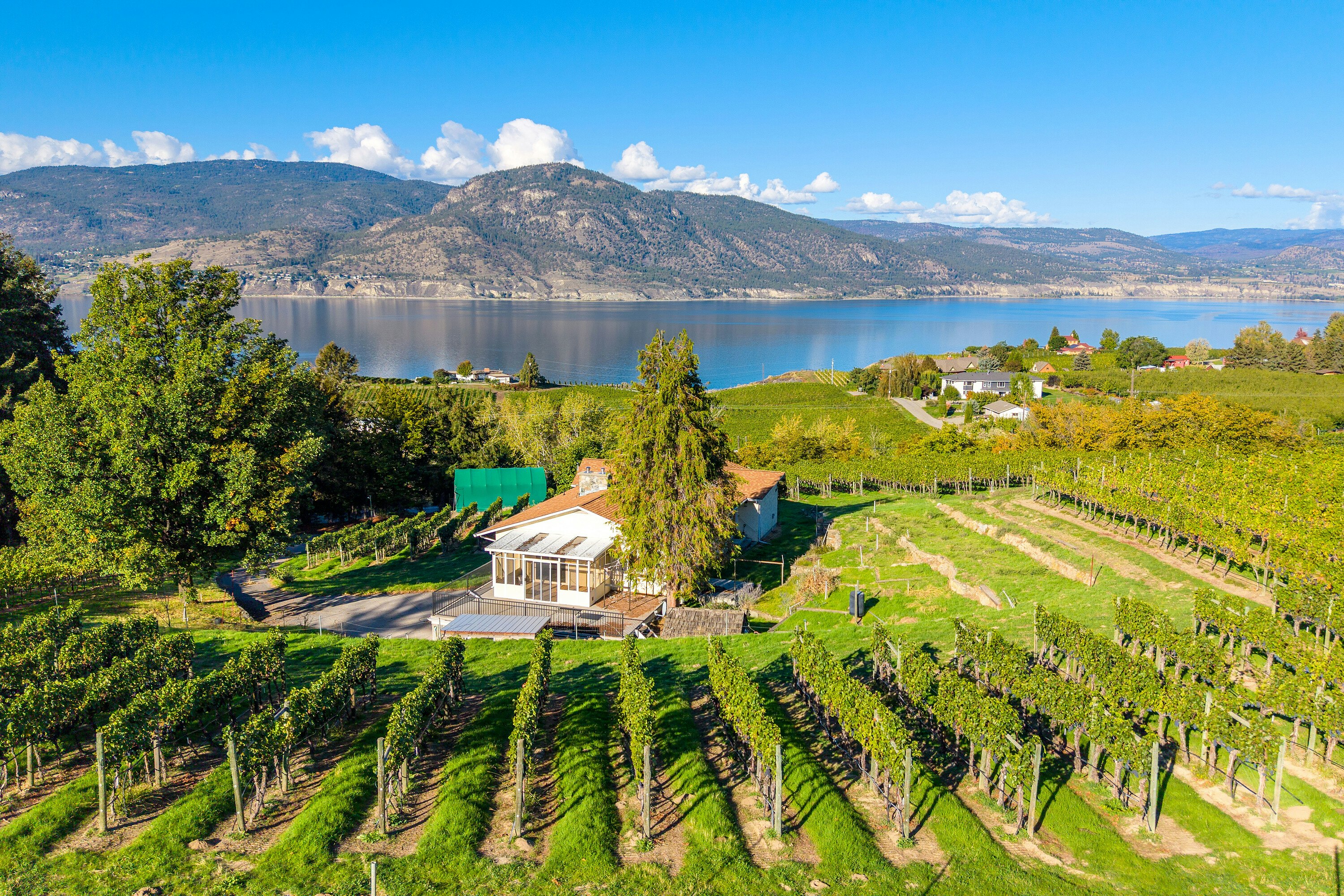1056 Naramata Road, Penticton, BC, V2A 8V1 - 10