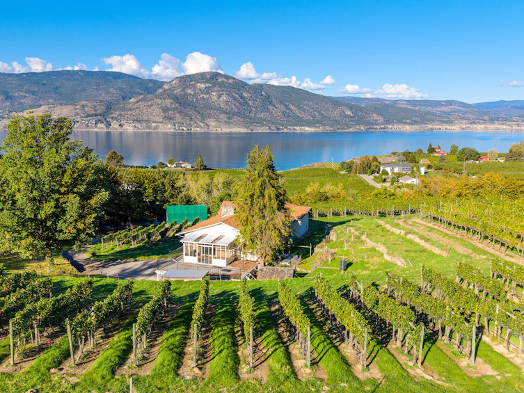 1056 Naramata Road, Penticton, BC, V2A 8V1 - 10