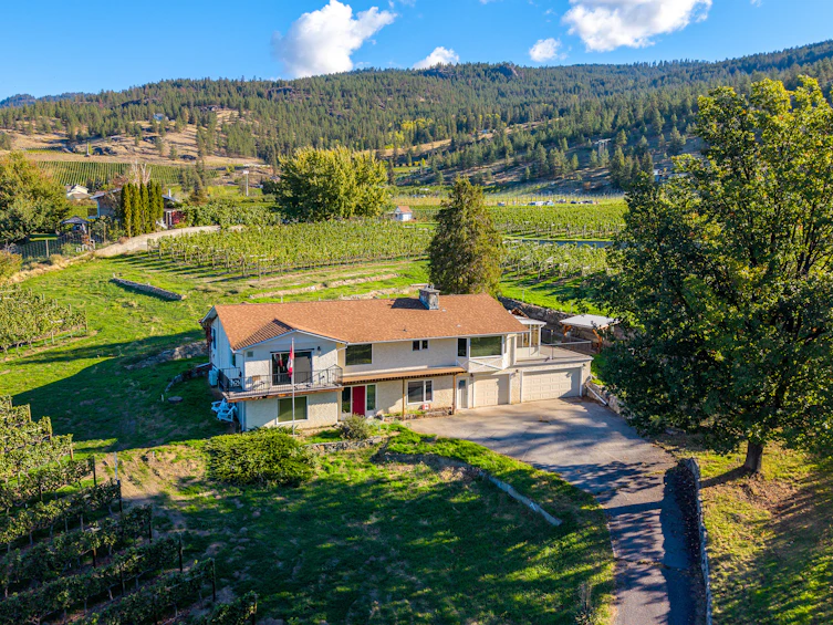 1056 Naramata Road, Penticton, BC, V2A 8V1 - 8
