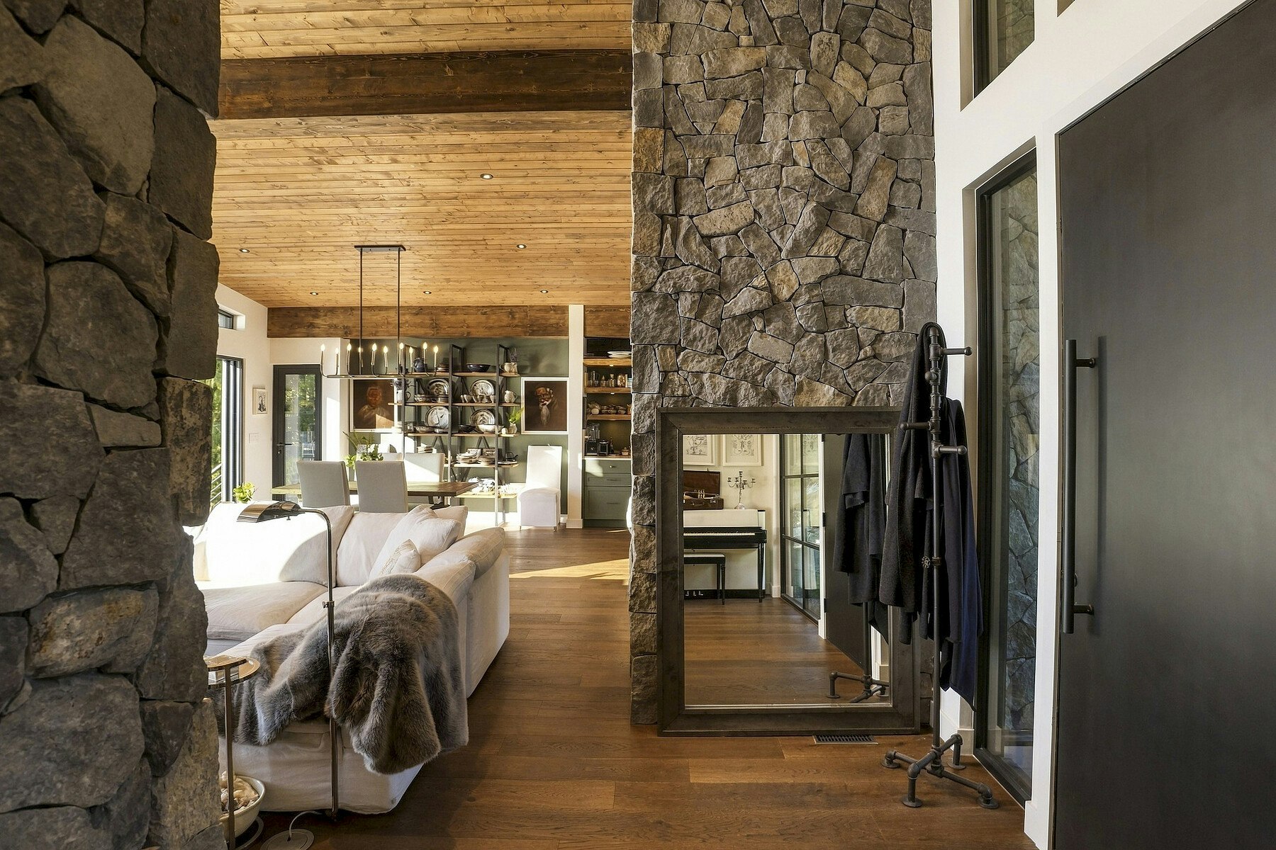 1724 Bowen Bay Road, Bowen Island, BC, V0N 1G2 - 86