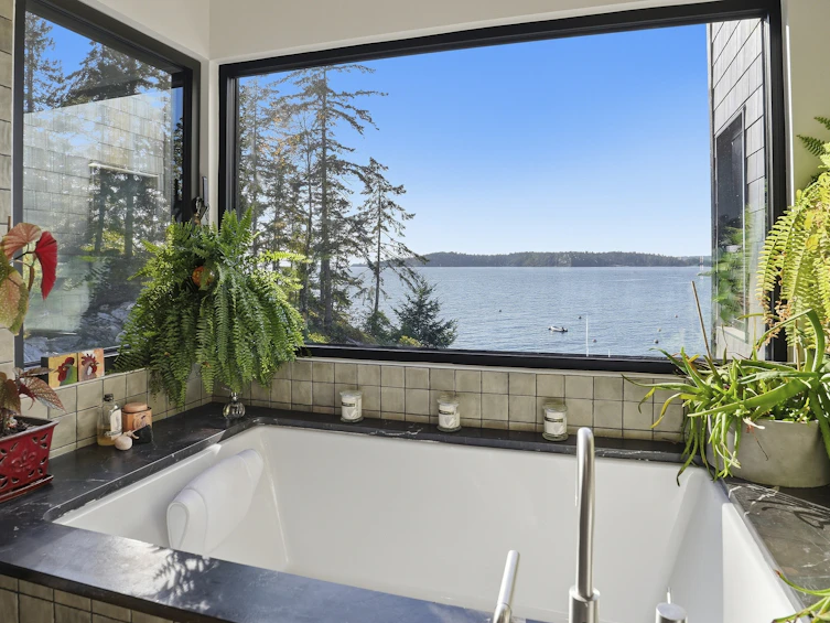1724 Bowen Bay Road, Bowen Island, BC, V0N 1G2 - 22