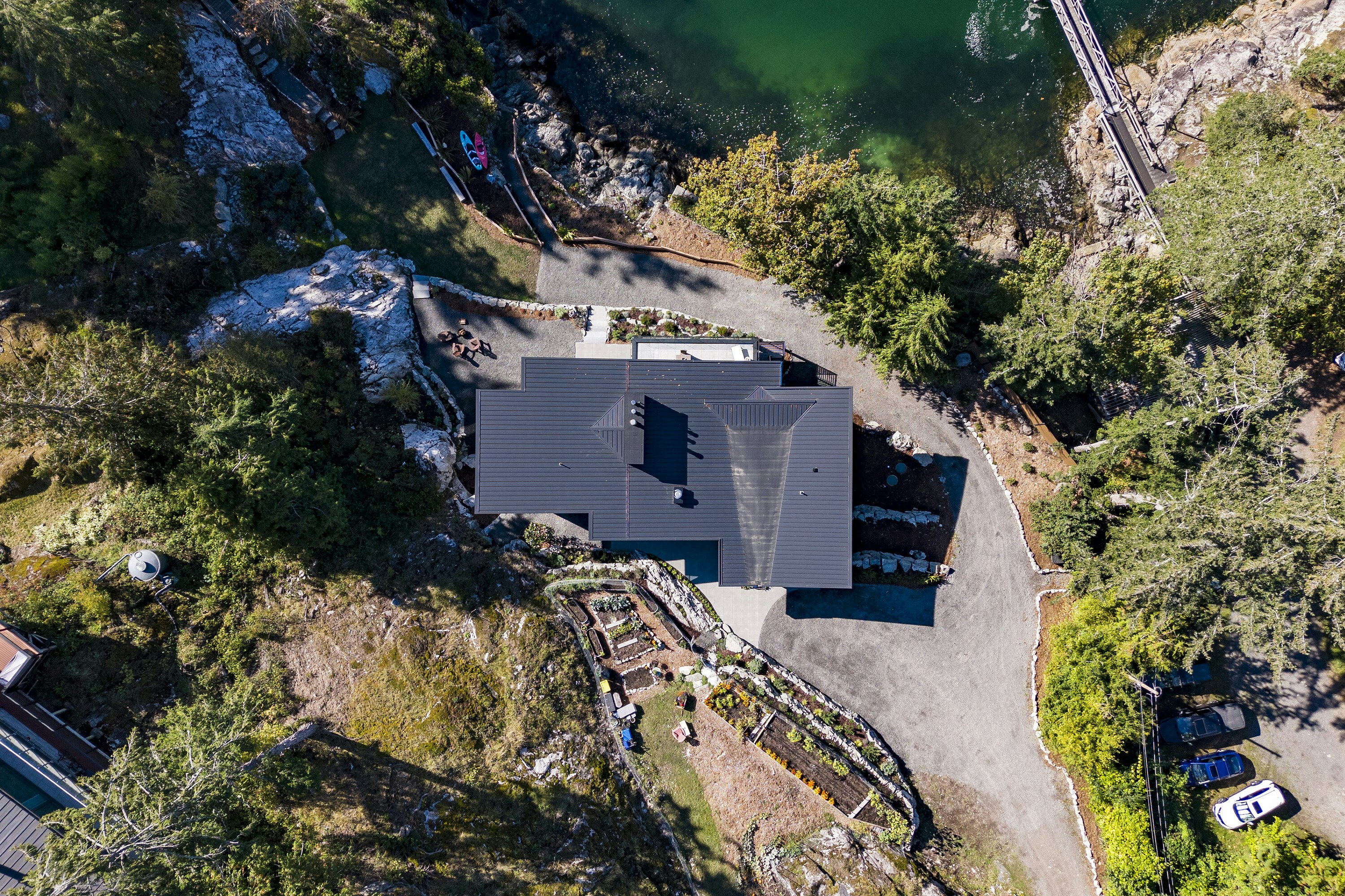 1724 Bowen Bay Road - 4
