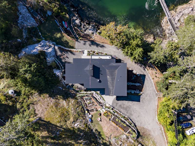 1724 Bowen Bay Road - 4