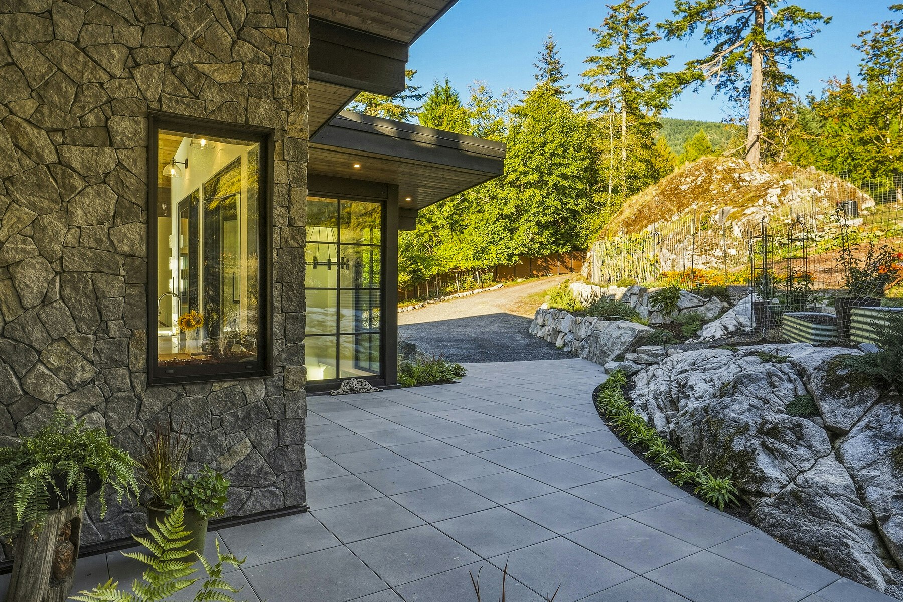 1724 Bowen Bay Road, Bowen Island, BC, V0N 1G2 - 64