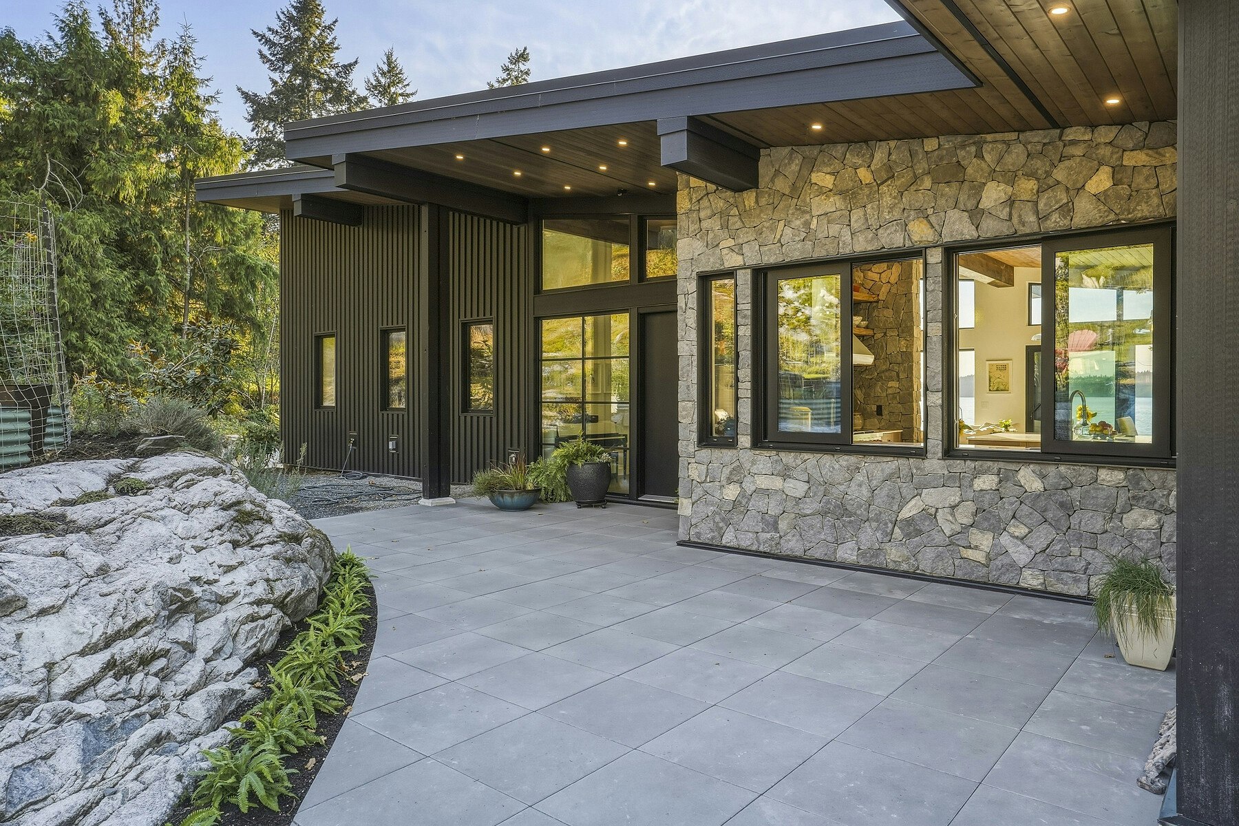 1724 Bowen Bay Road, Bowen Island, BC, V0N 1G2 - 65
