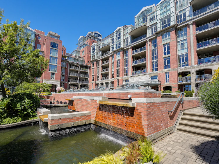 924-21 Dallas Road, Victoria, BC, V8V 4Z9 - 42