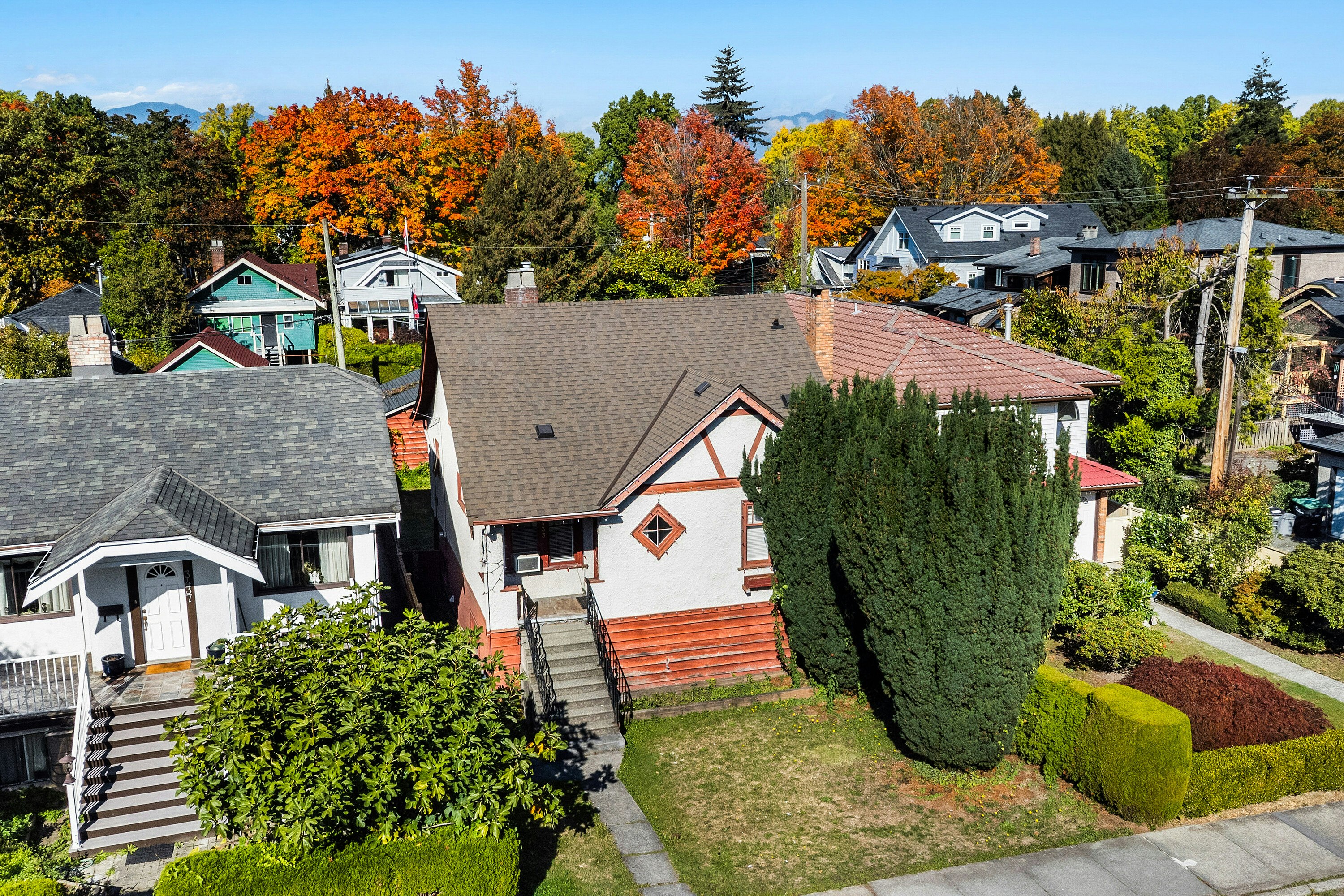 3433 W 12th Avenue, Vancouver, BC, V6R 2N2