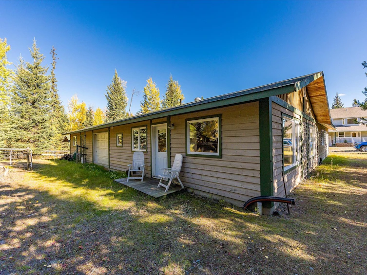 6782 Edmunds Lake Road, 100 Mile House, BC, V0K 2E2 - 67