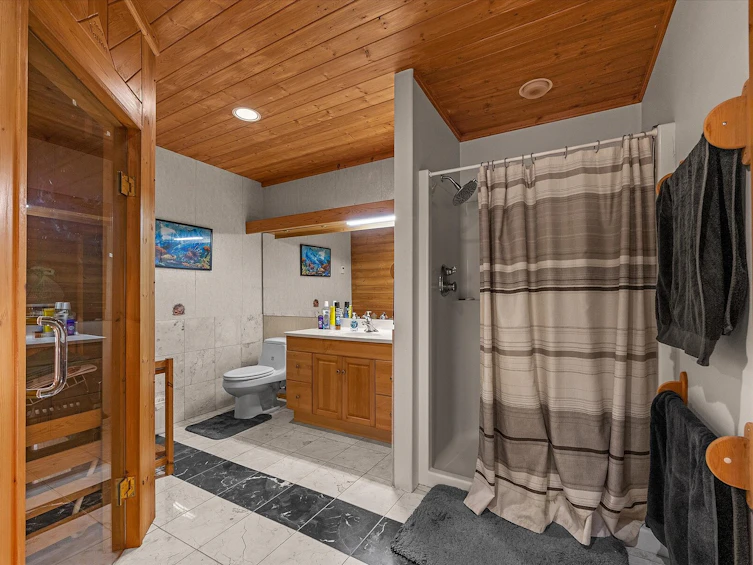 6782 Edmunds Lake Road, 100 Mile House, BC, V0K 2E2 - 63