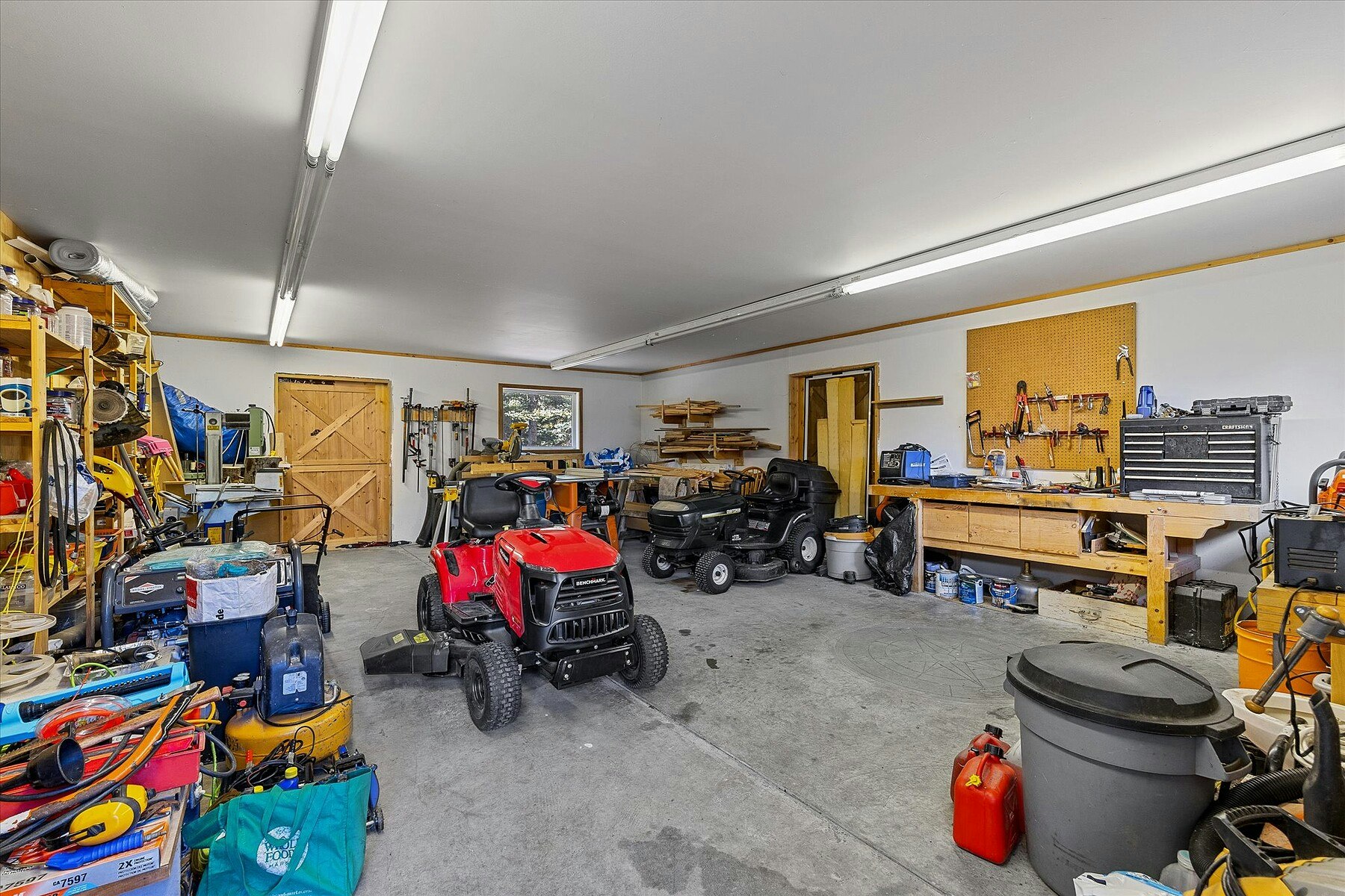 6782 Edmunds Lake Road, 100 Mile House, BC, V0K 2E2 - 68