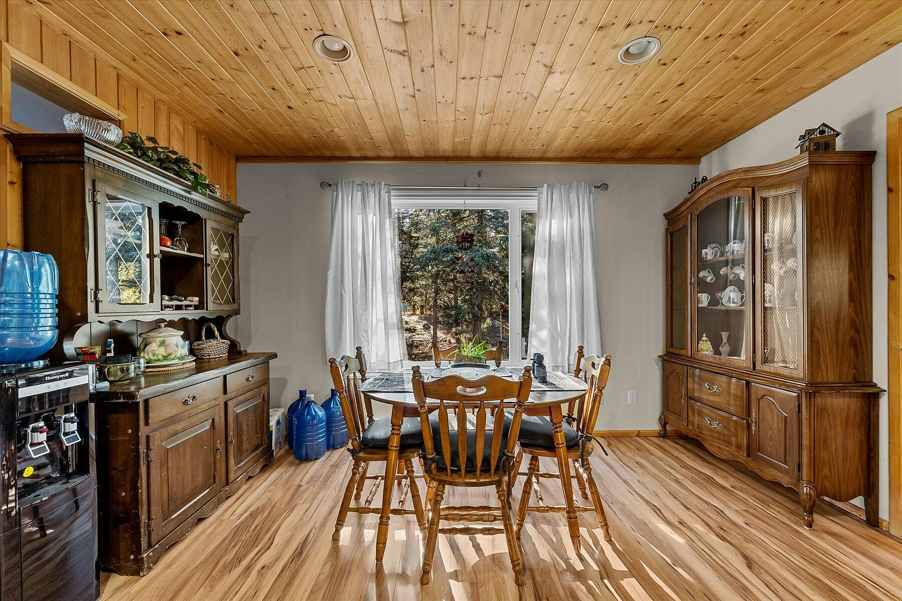 6782 Edmunds Lake Road, 100 Mile House, BC, V0K 2E2 - 58