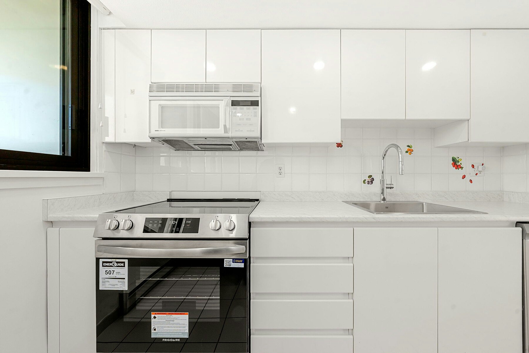 703-2201 Pine Street, Vancouver, BC, V6J 5E7 - 6