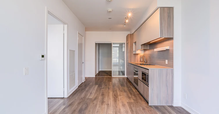 4505-950 Portage Pkwy, Vaughan, ON, L4E 0J7 - 5
