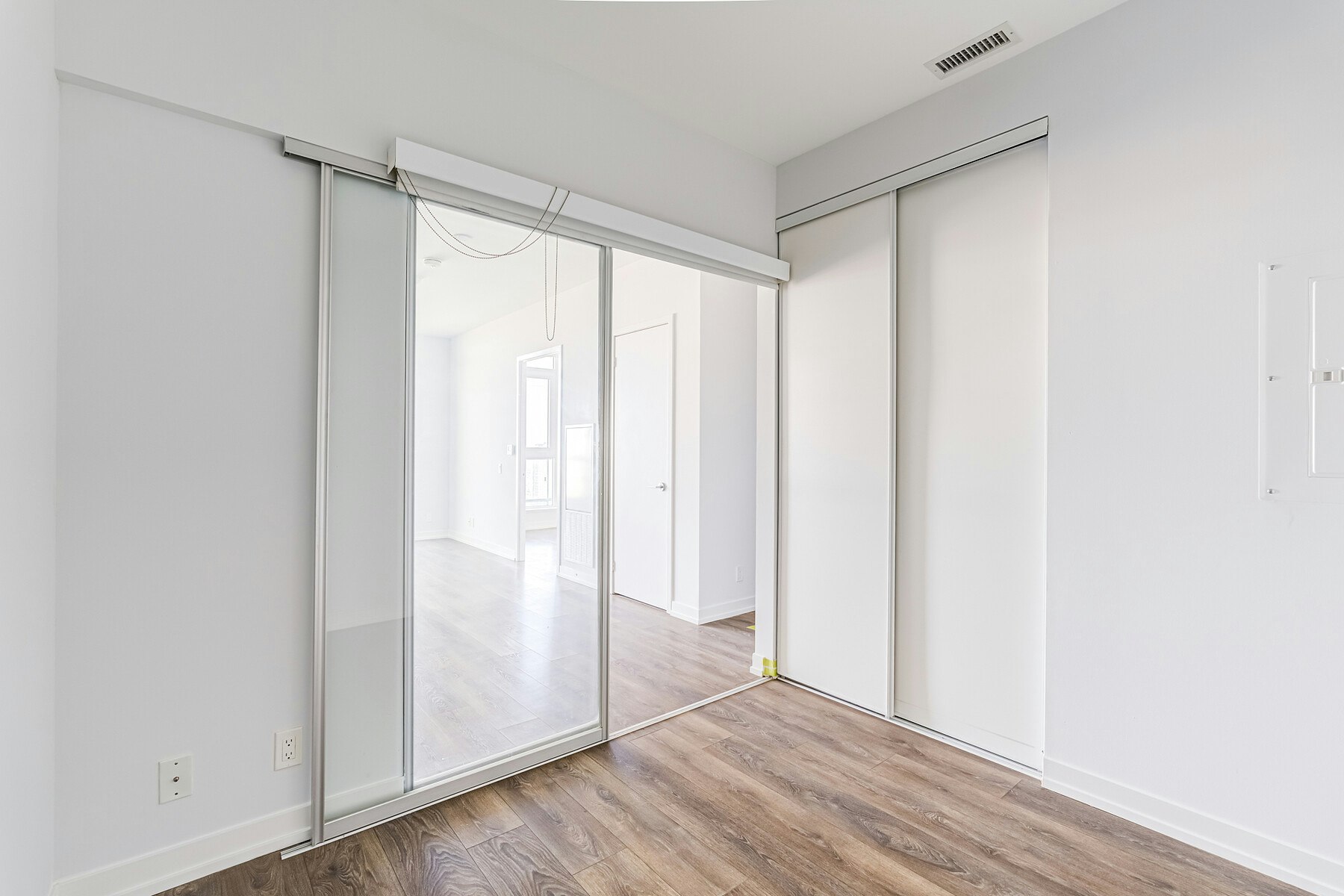 4505-950 Portage Pkwy, Vaughan, ON, L4E 0J7 - 10