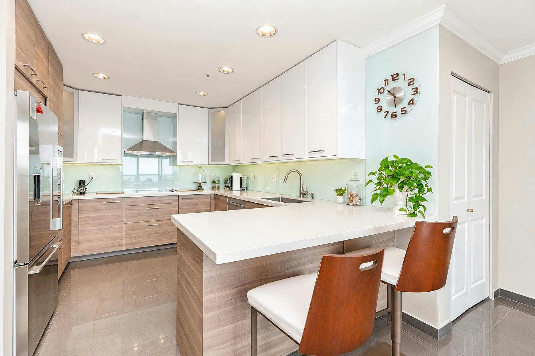 402-3131 Deer Ridge Drive, West Vancouver, BC, V7S 4W1 - 11