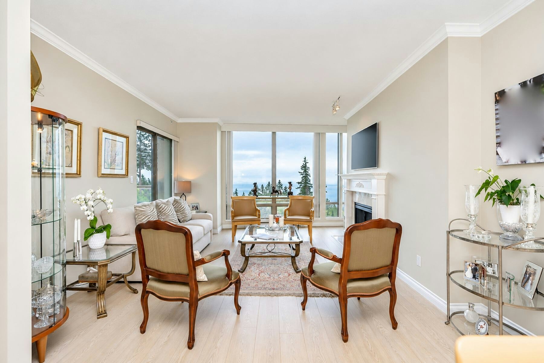 402-3131 Deer Ridge Drive - 5
