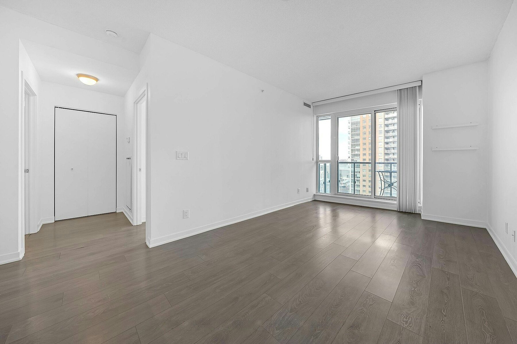 1616-150 Liberty Street East, Toronto, ON, M6K 3R5 - 7