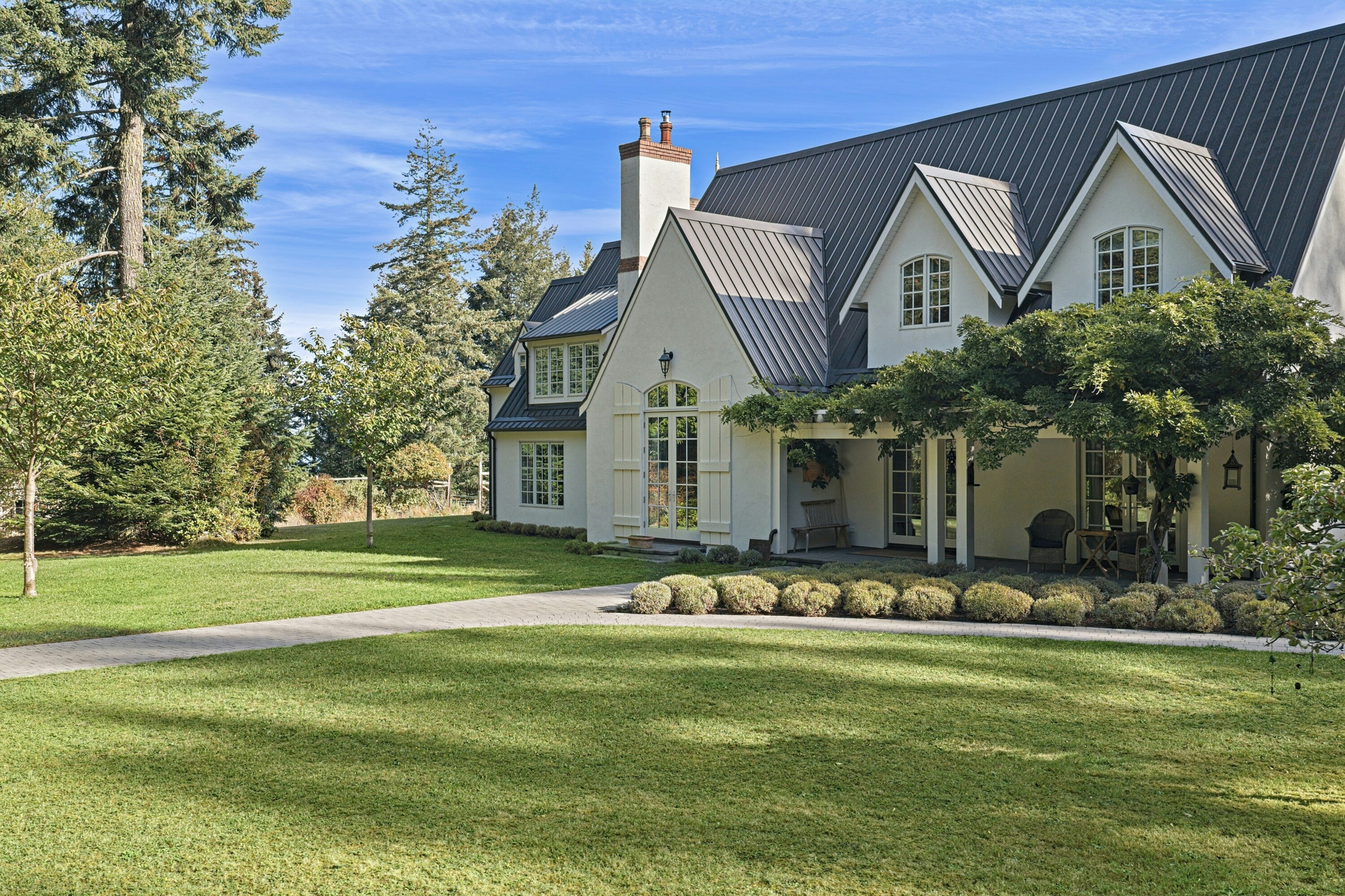 377 Seymour Heights, Salt Spring Island, BC, V8K 2B6