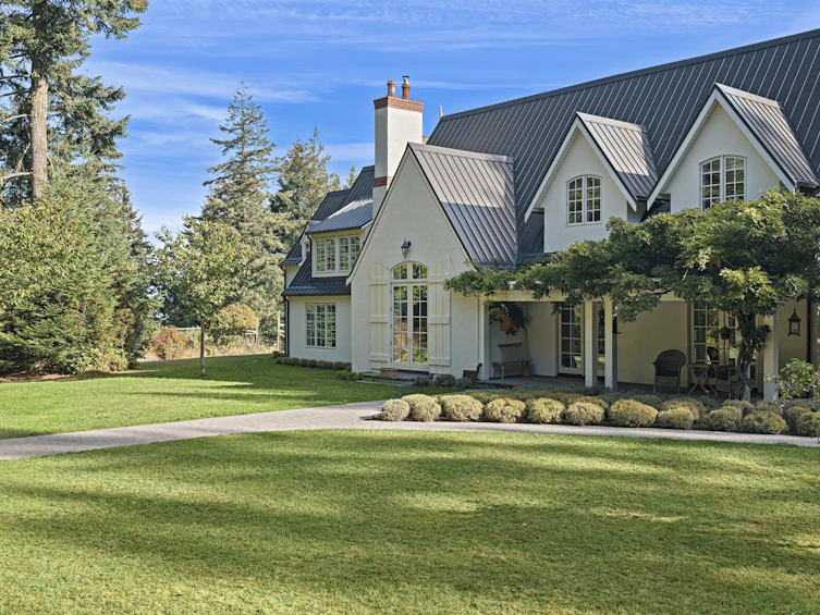 377 Seymour Heights, Salt Spring Island, BC, V8K 2B6