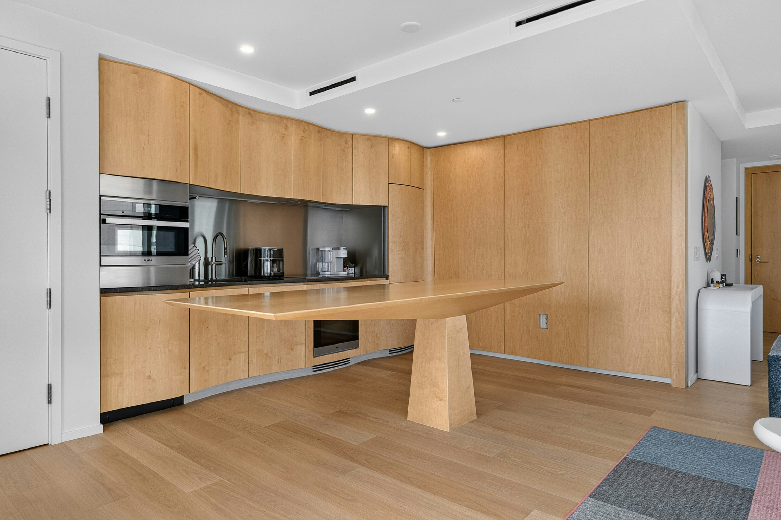 2003-1568 Alberni Street, Vancouver, BC, V6G 0E3 - 11
