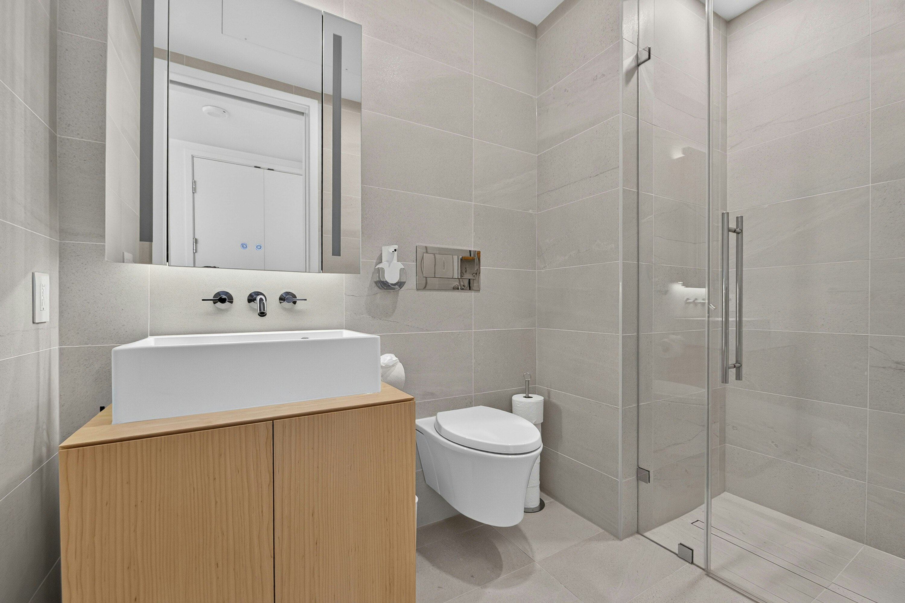 2003-1568 Alberni Street, Vancouver, BC, V6G 0E3 - 17