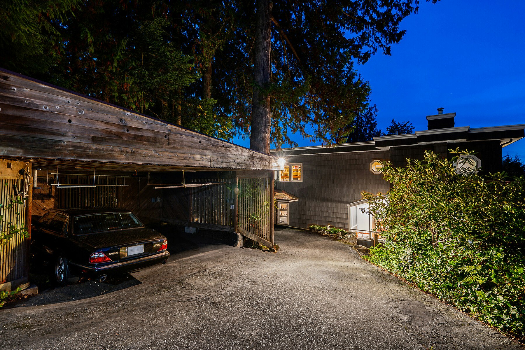 2215 Chairlift Road, West Vancouver, BC, V7S 2T4 - 27