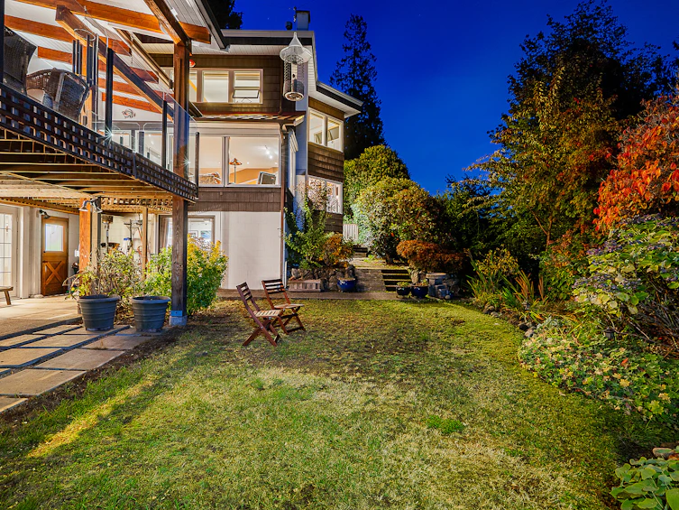 2215 Chairlift Road, West Vancouver, BC, V7S 2T4 - 29