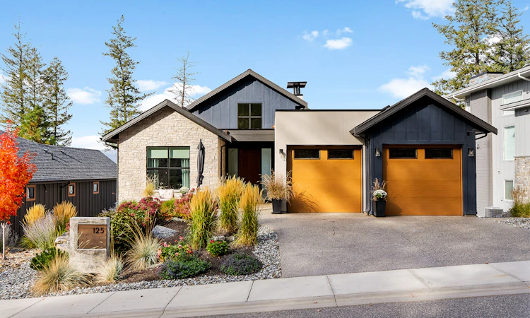 125 Diamond Way