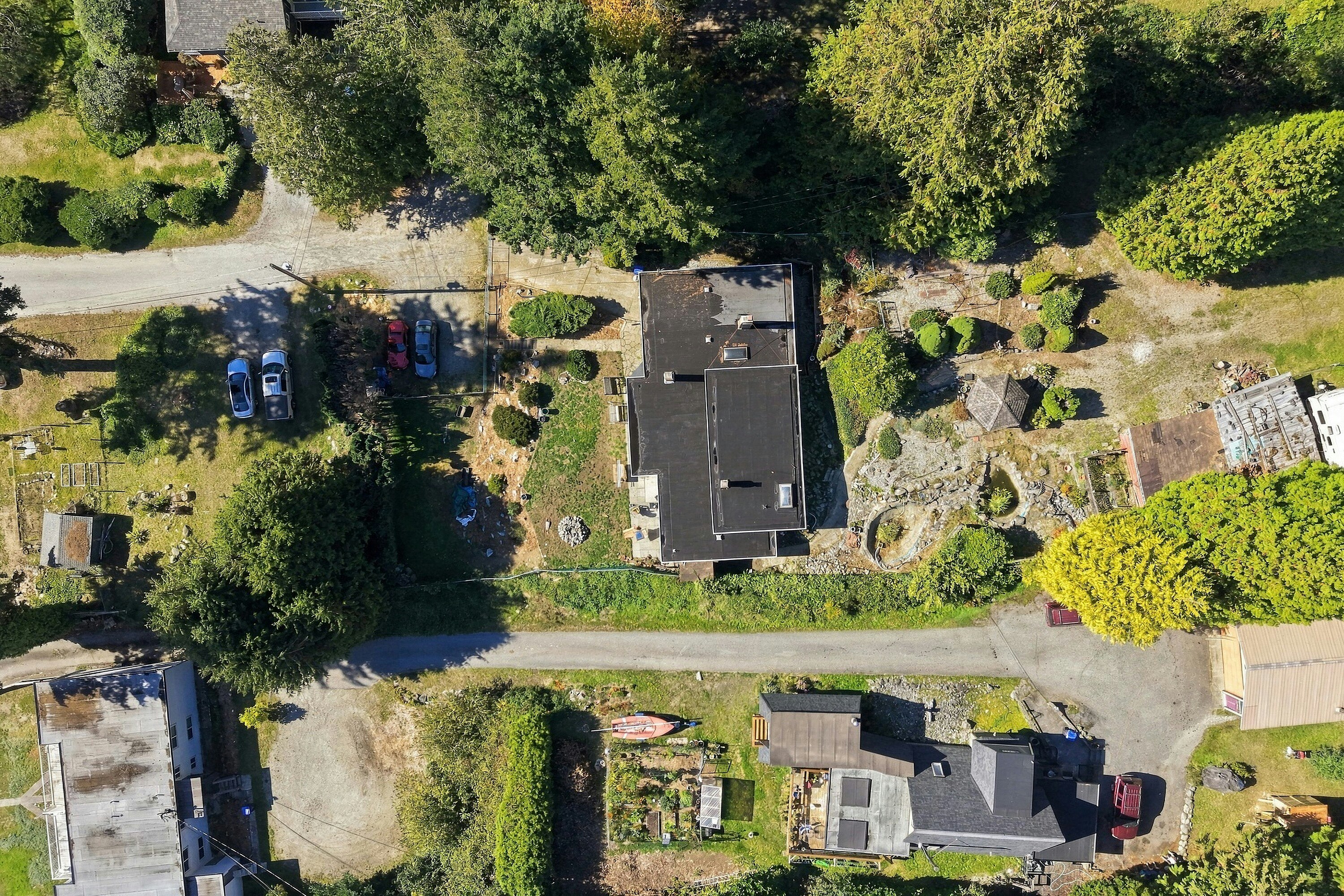 5430 Lawson Road, Sechelt, BC, V7Z 0N1 - 32