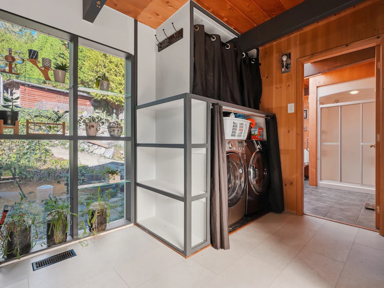 5430 Lawson Road, Sechelt, BC, V7Z 0N1 - 24