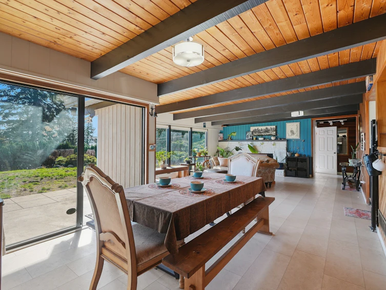 5430 Lawson Road, Sechelt, BC, V7Z 0N1 - 10