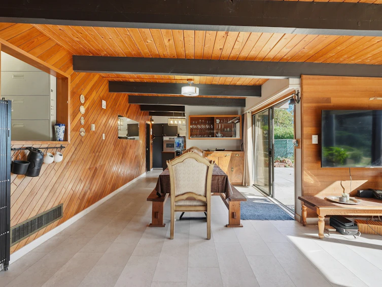 5430 Lawson Road, Sechelt, BC, V7Z 0N1 - 11