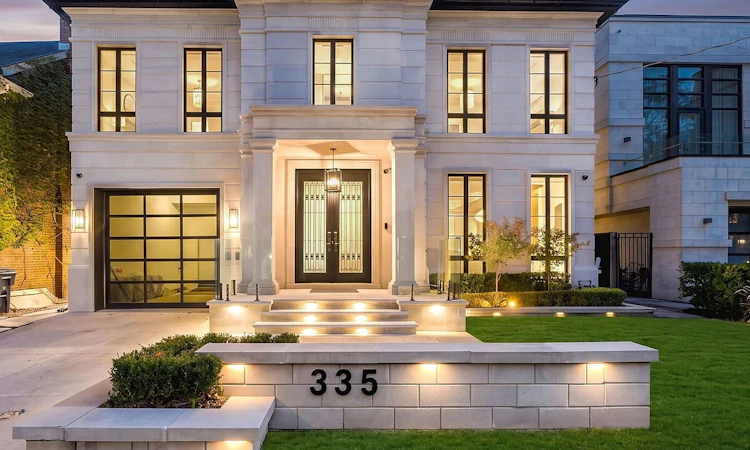 335 Lytton Boulevard