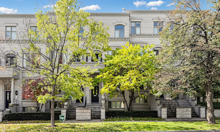 260 Russell Hill 11 Road