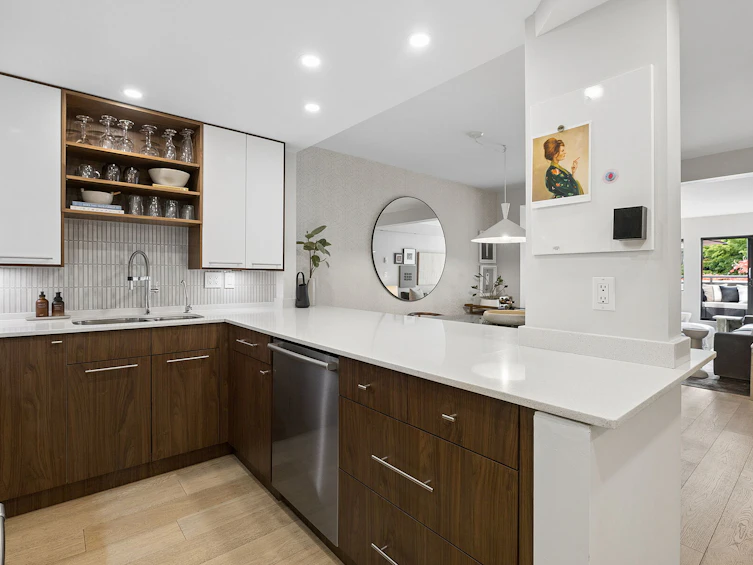 304-1477 Fountain Way, Vancouver, BC, V6H 3W9 - 9