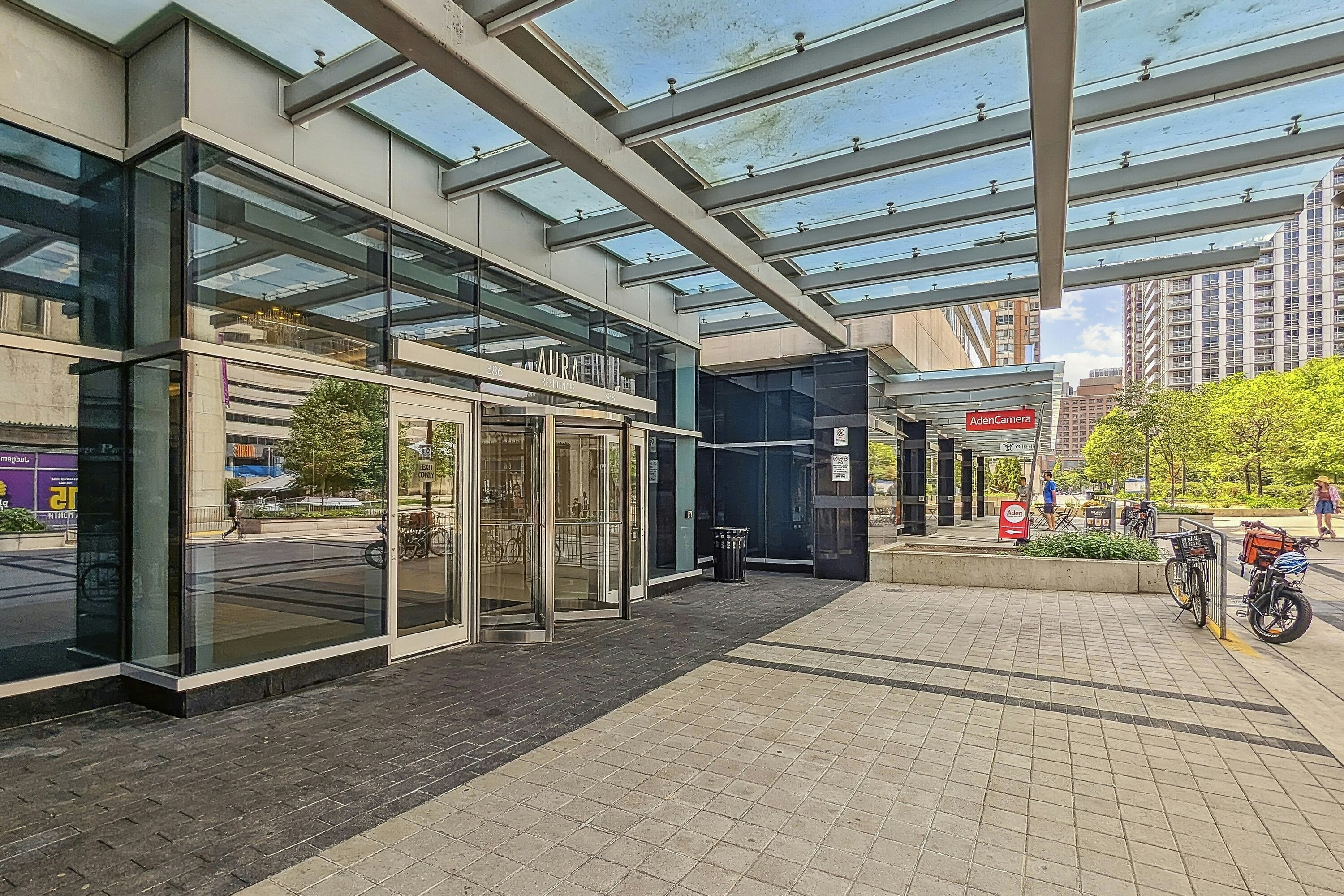 602-386 Yonge Street, Toronto, ON, M5B 0A5