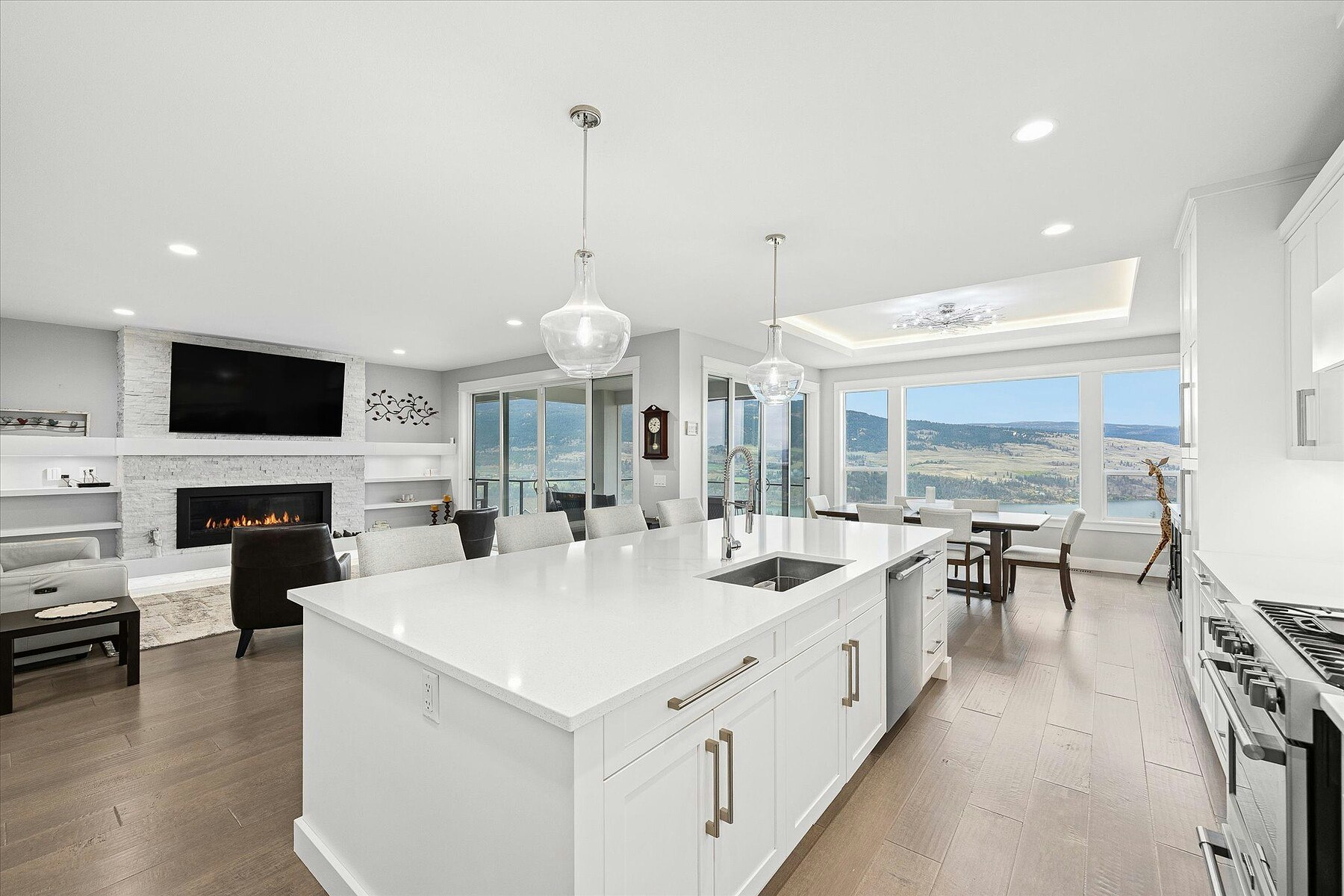 13359 Derek Trethewey Drive, Lake Country, BC, V4V 2W3 - 11