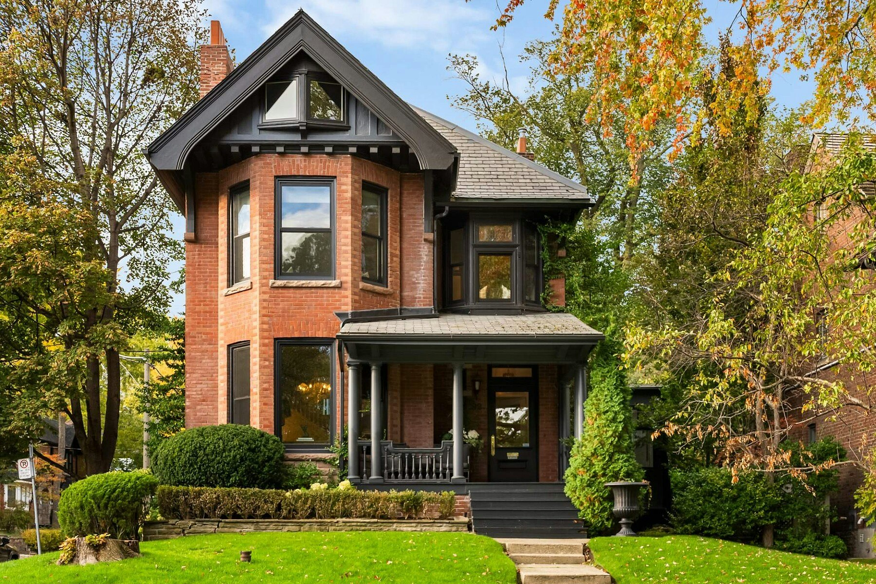 92 Woodlawn Avenue W, Toronto, ON, M4V 1G7