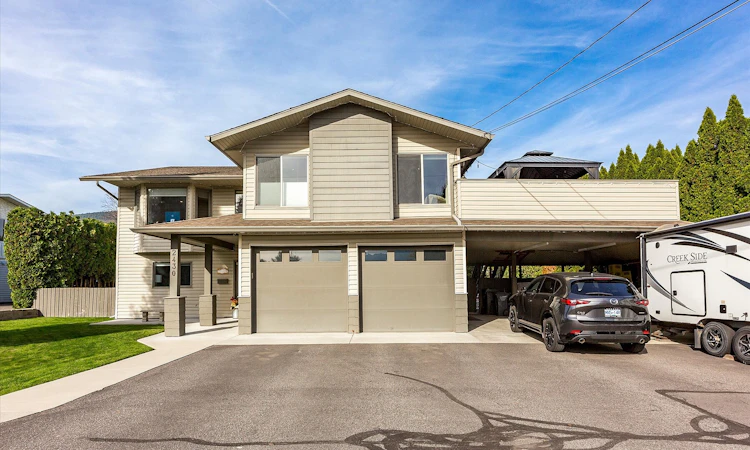 2430 Chieftain Road