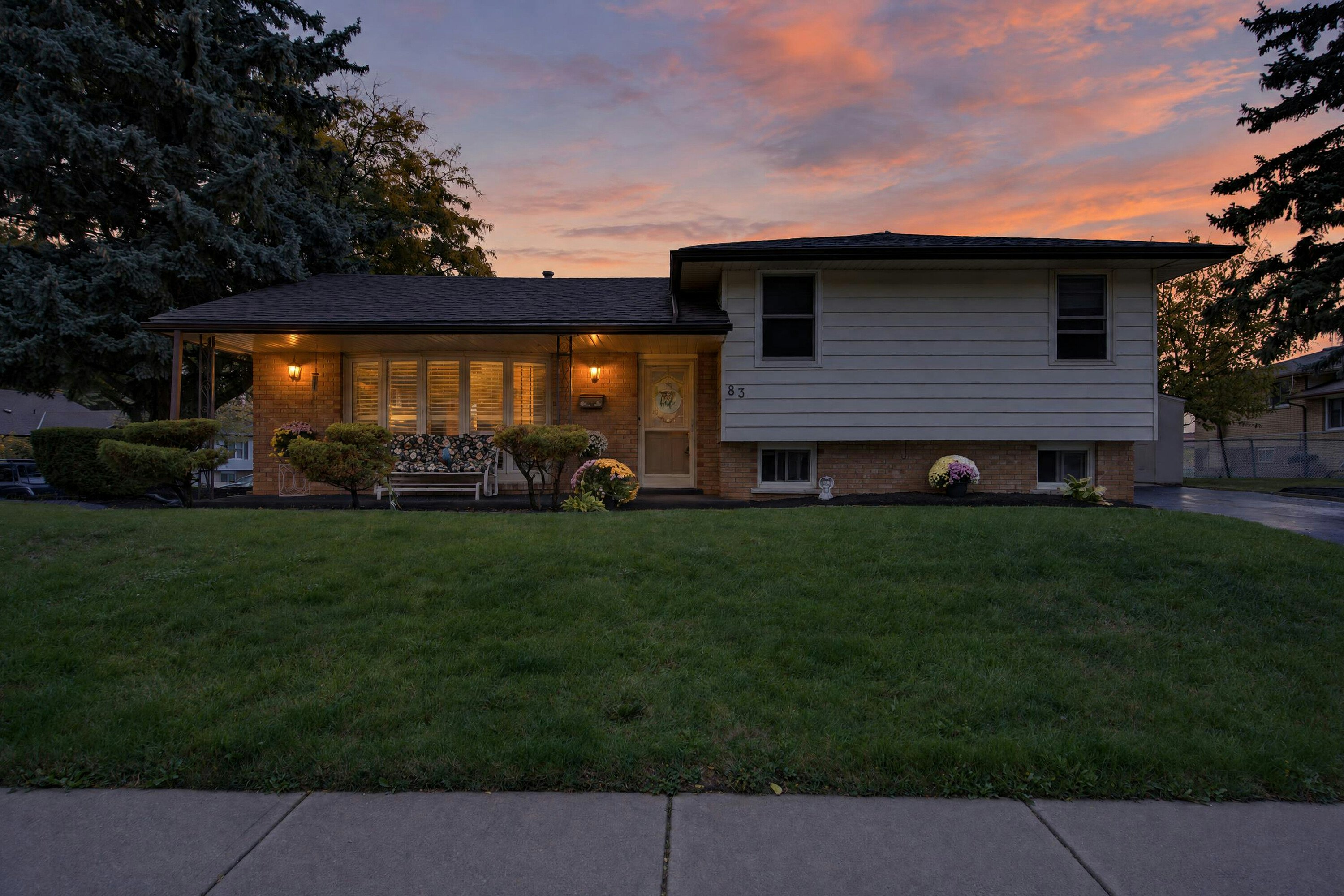 83 Marcella Crescent, Hamilton, ON, L8K 6E9
