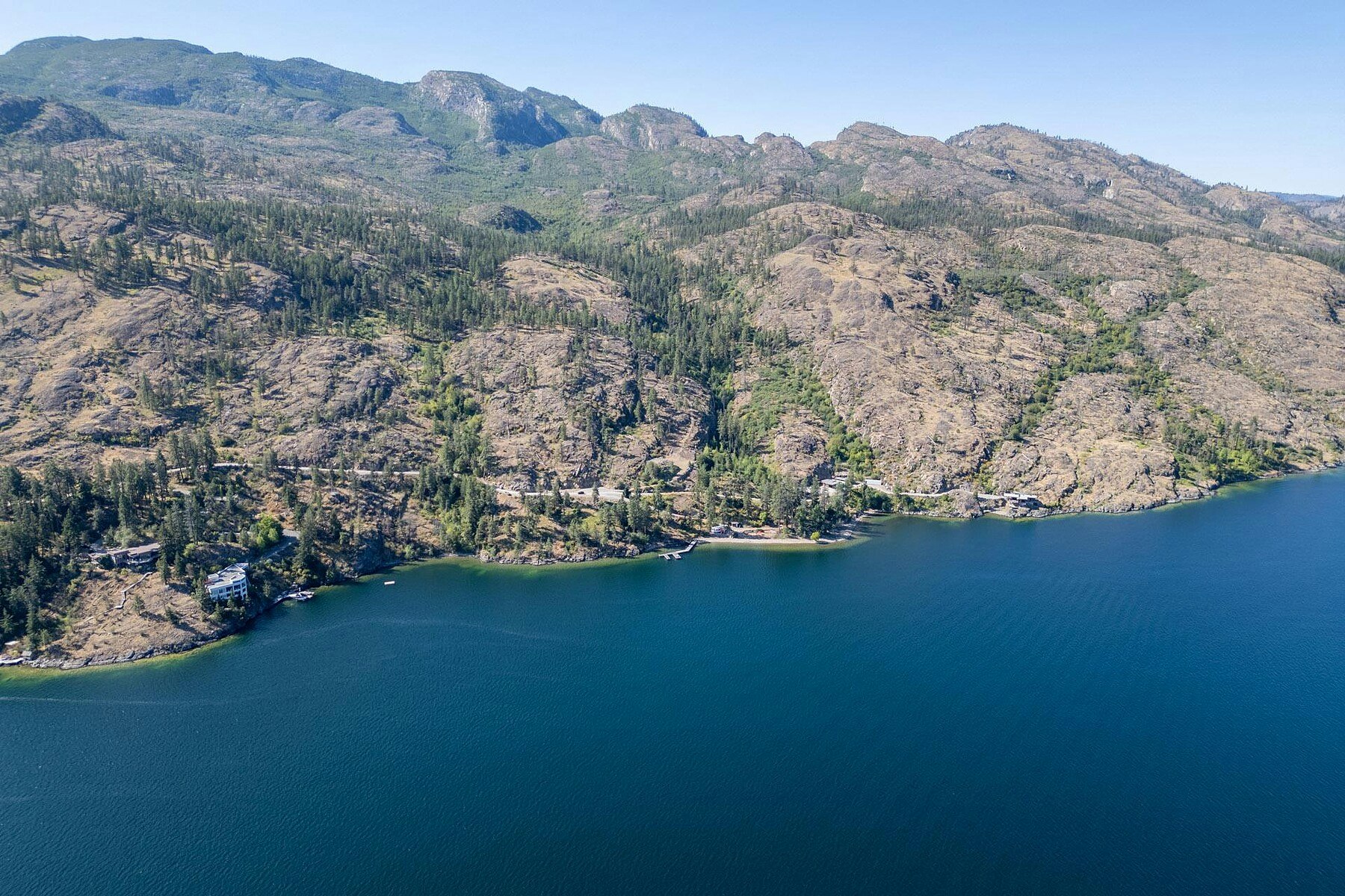 8888 Lakeshore Road - 4