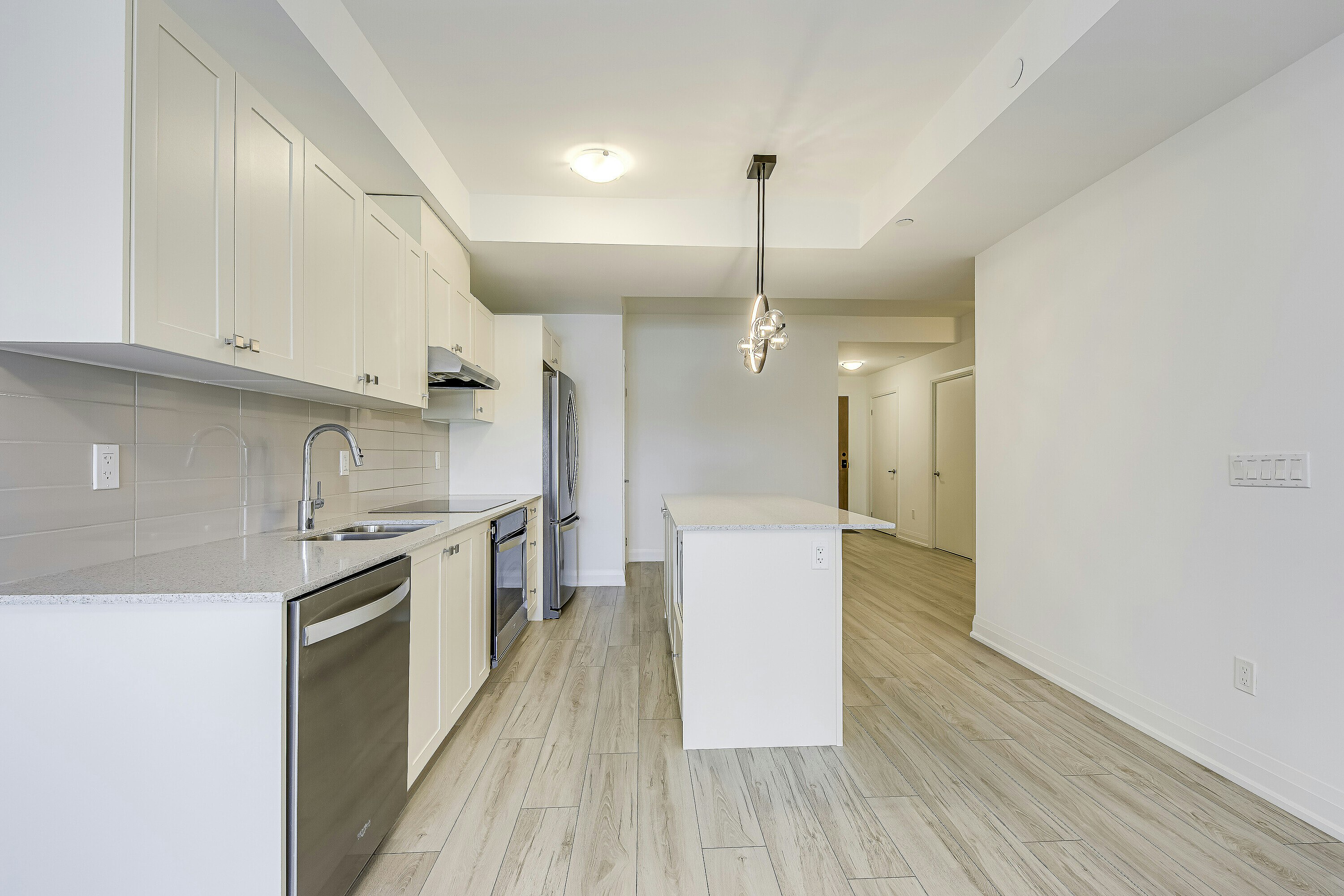1035 Southdown 212 Road, Mississauga, ON, L5J 0A2 - 12