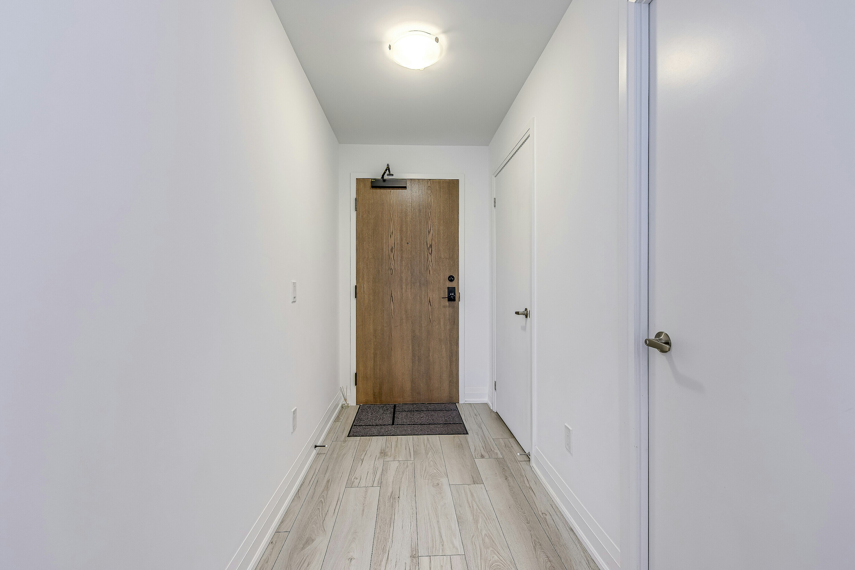 1035 Southdown 212 Road, Mississauga, ON, L5J 0A2 - 5