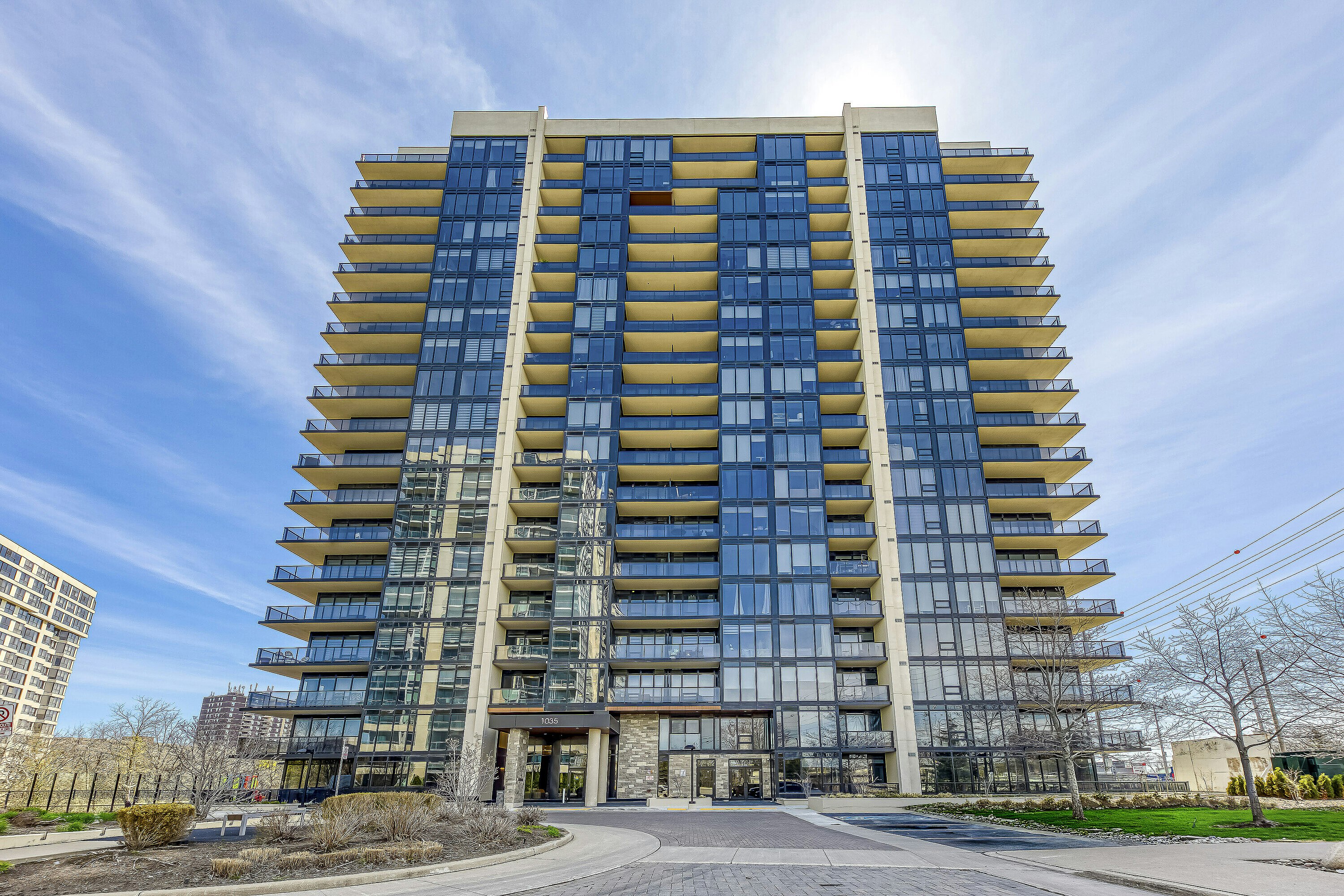 1035 Southdown 212 Road, Mississauga, ON, L5J 0A2 - 2