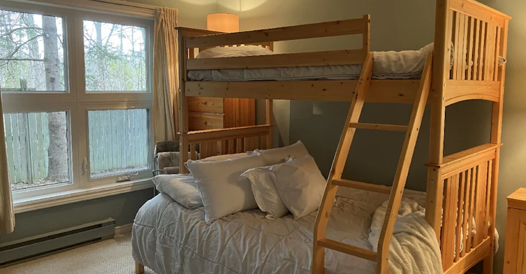 903 Cedar Pointe Court, Collingwood, ON, L9Y 5C7 - 5