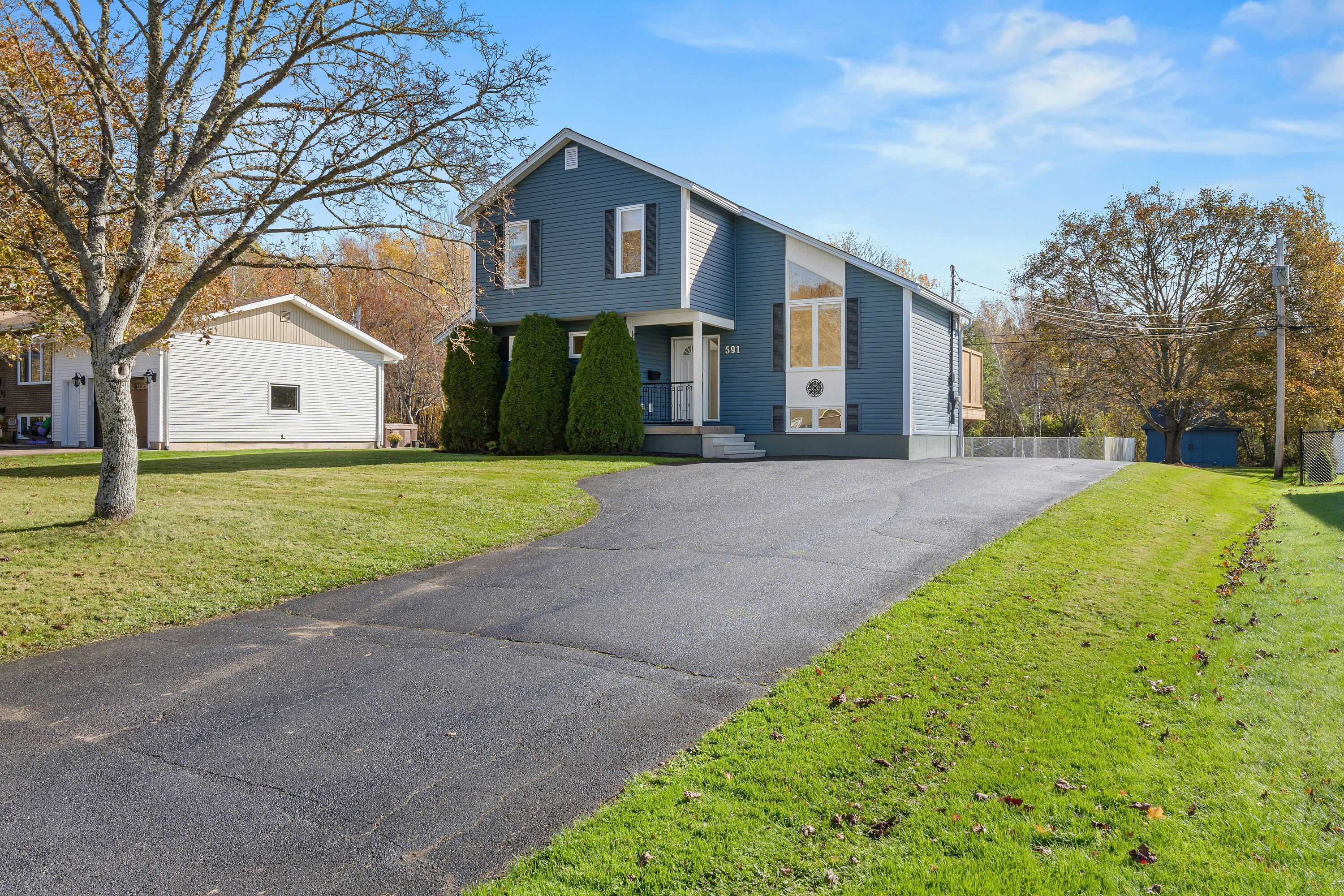 591 Lafleur, Dieppe, NB, E1A 6A3