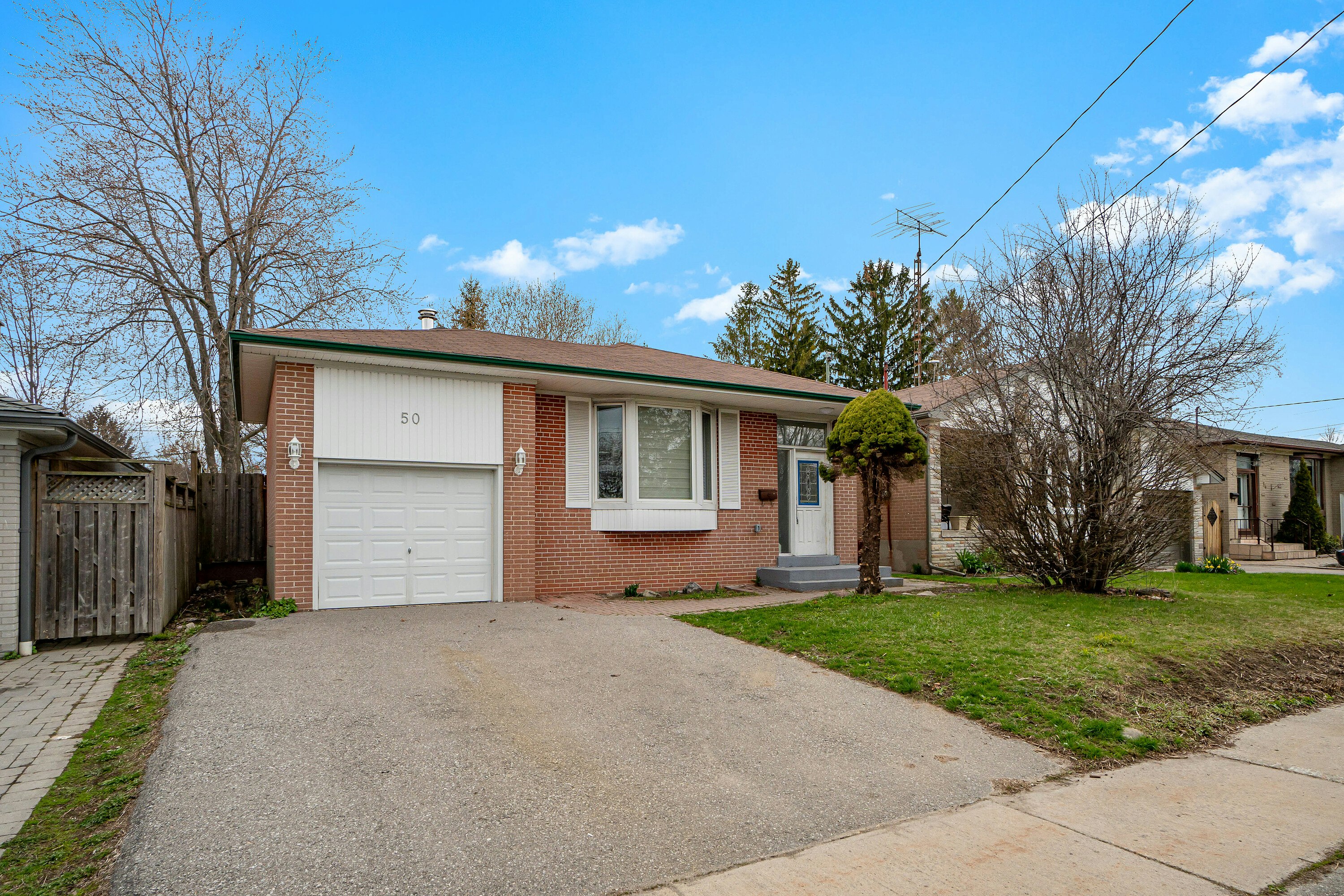 50 Ravenview Drive, Toronto, ON, M1E 3M1