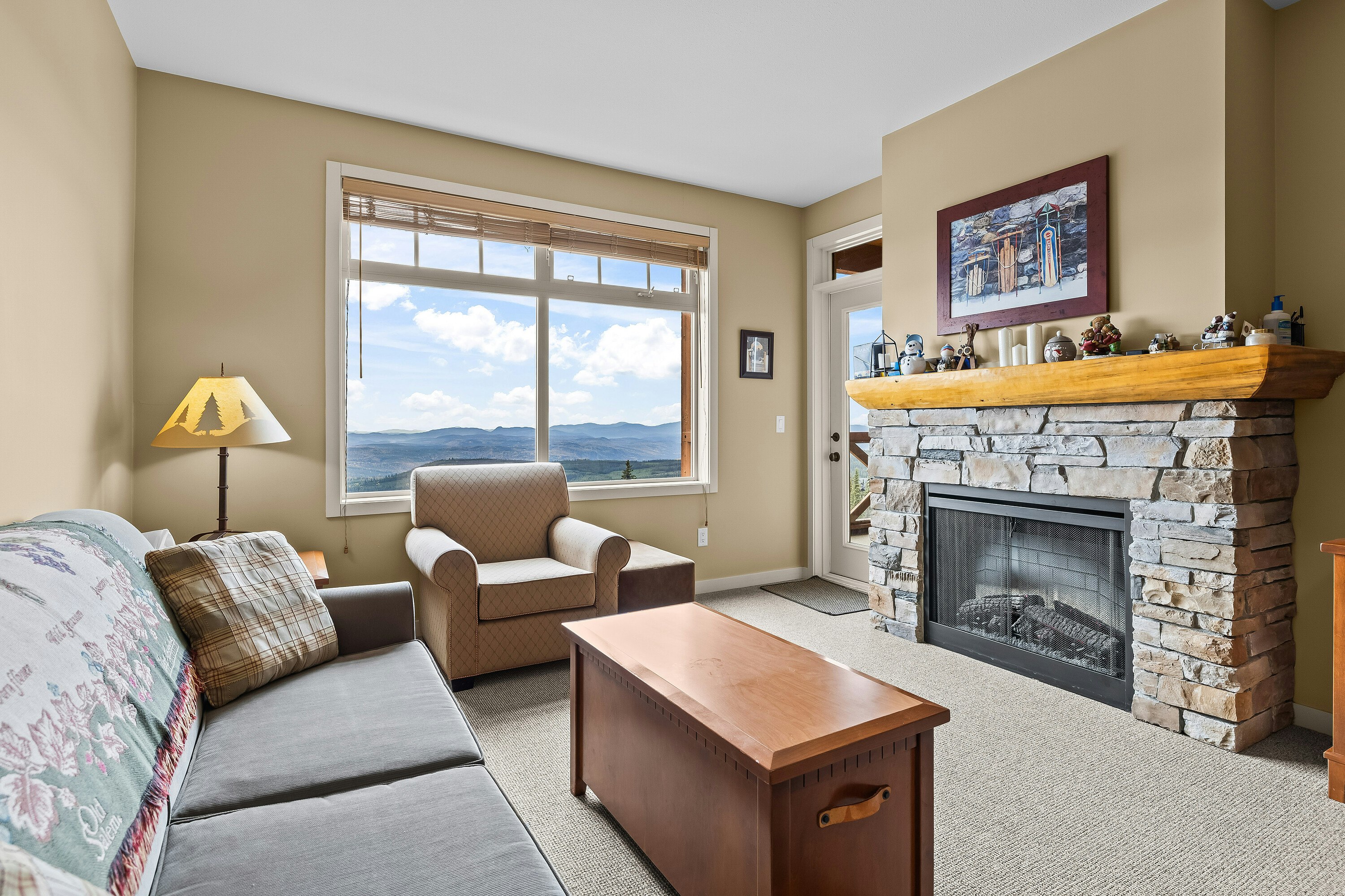 307/307A-255 Feathertop Way, Big White, BC, V1P 1T4